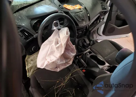 2015 Ford Escape S z USA, uszkodzony, nr VIN 1FMCU0F78FUB65183